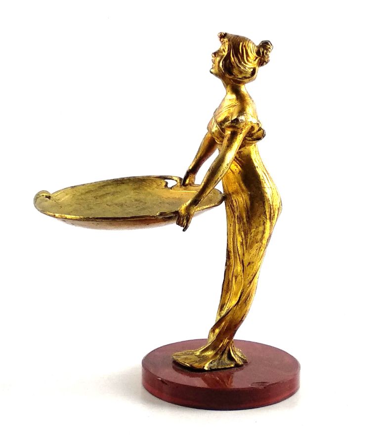 Figura Feminina Arte Nova