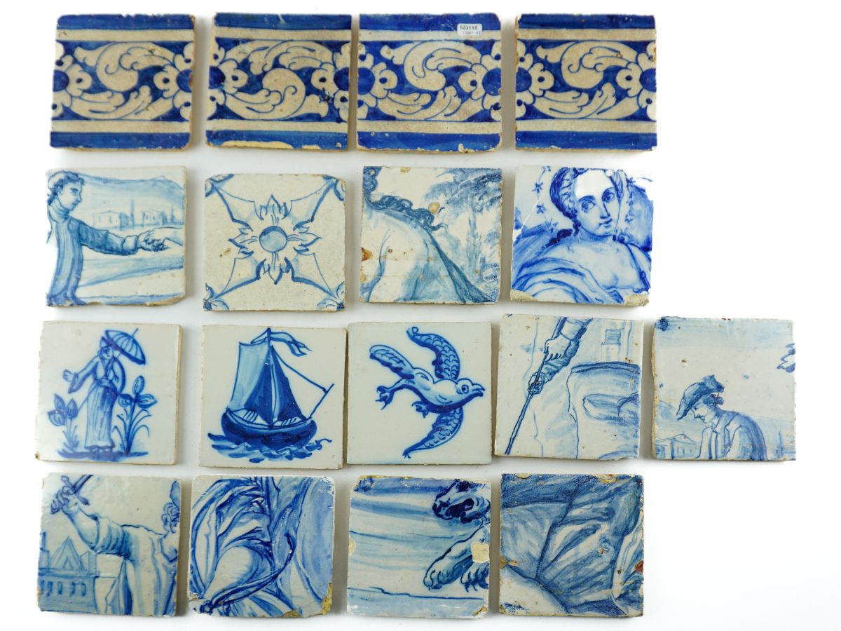 17 Azulejos Antigos