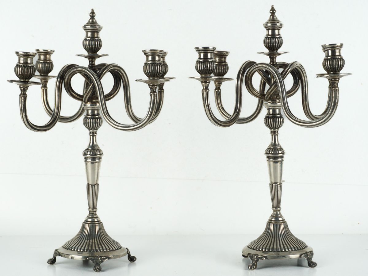 Par de Candelabros