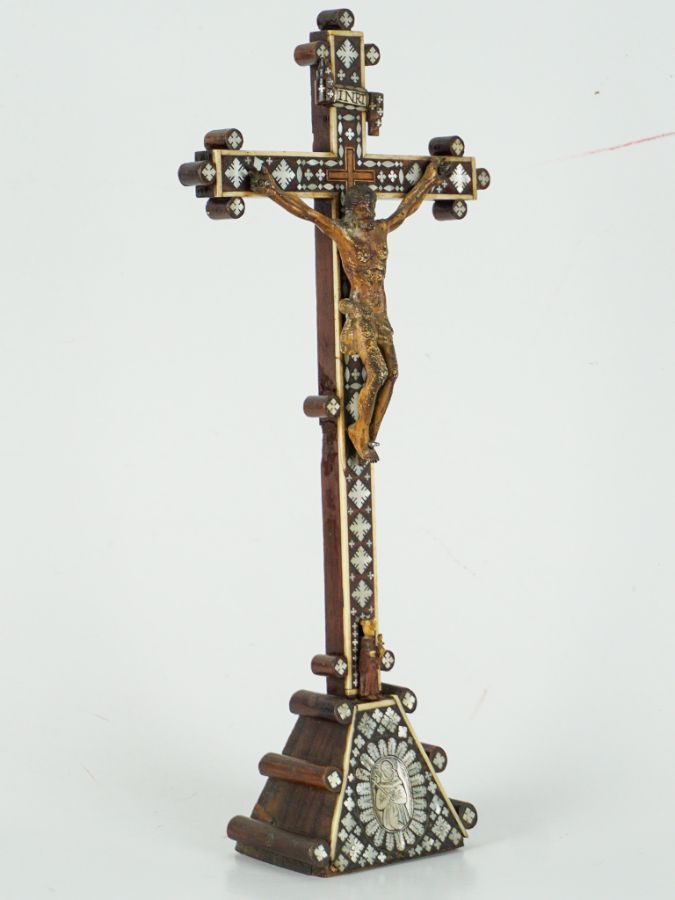 Crucifixo Terra Santa