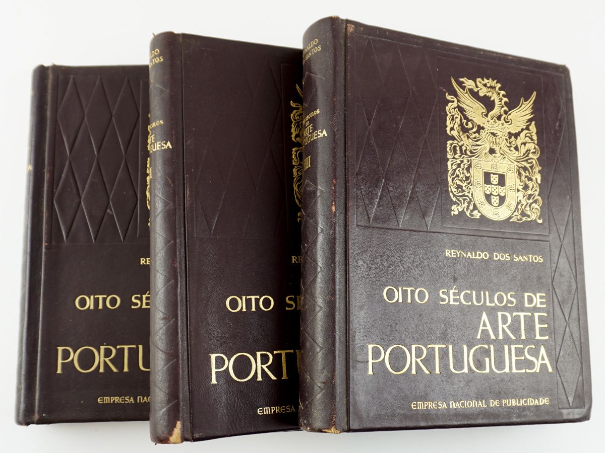 Oito Séculos de Arte Portuguesa