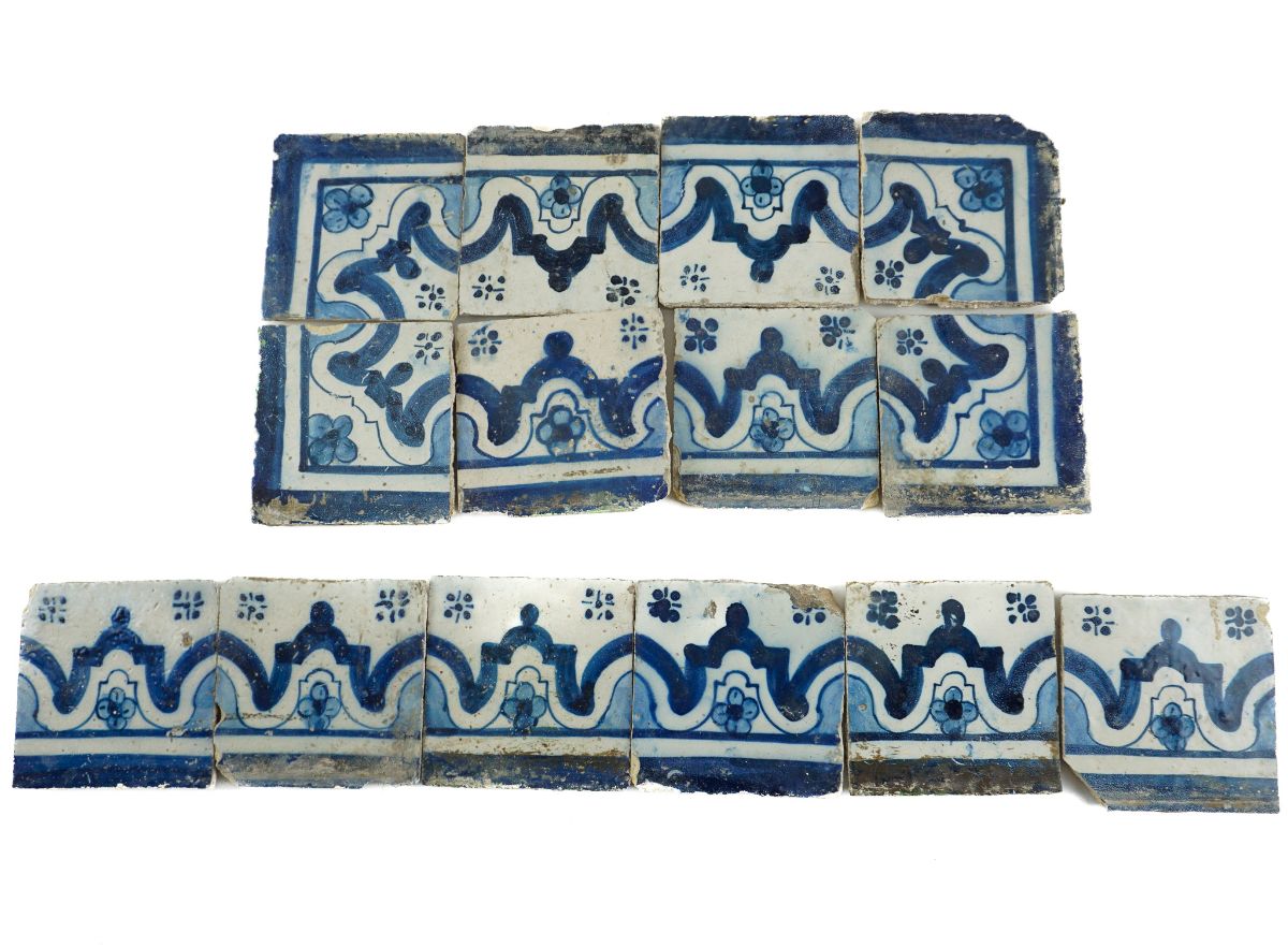 14 azulejos