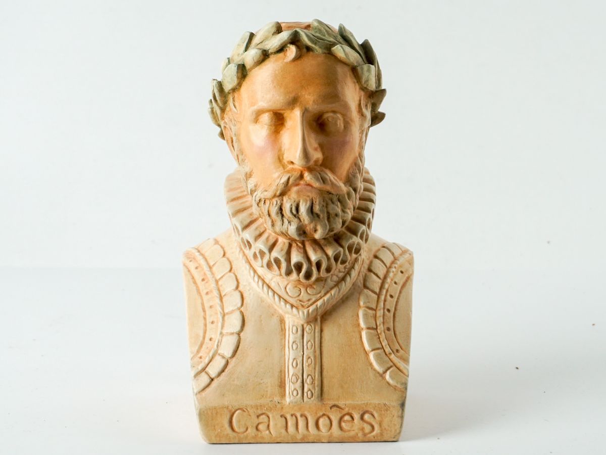 Busto Camões