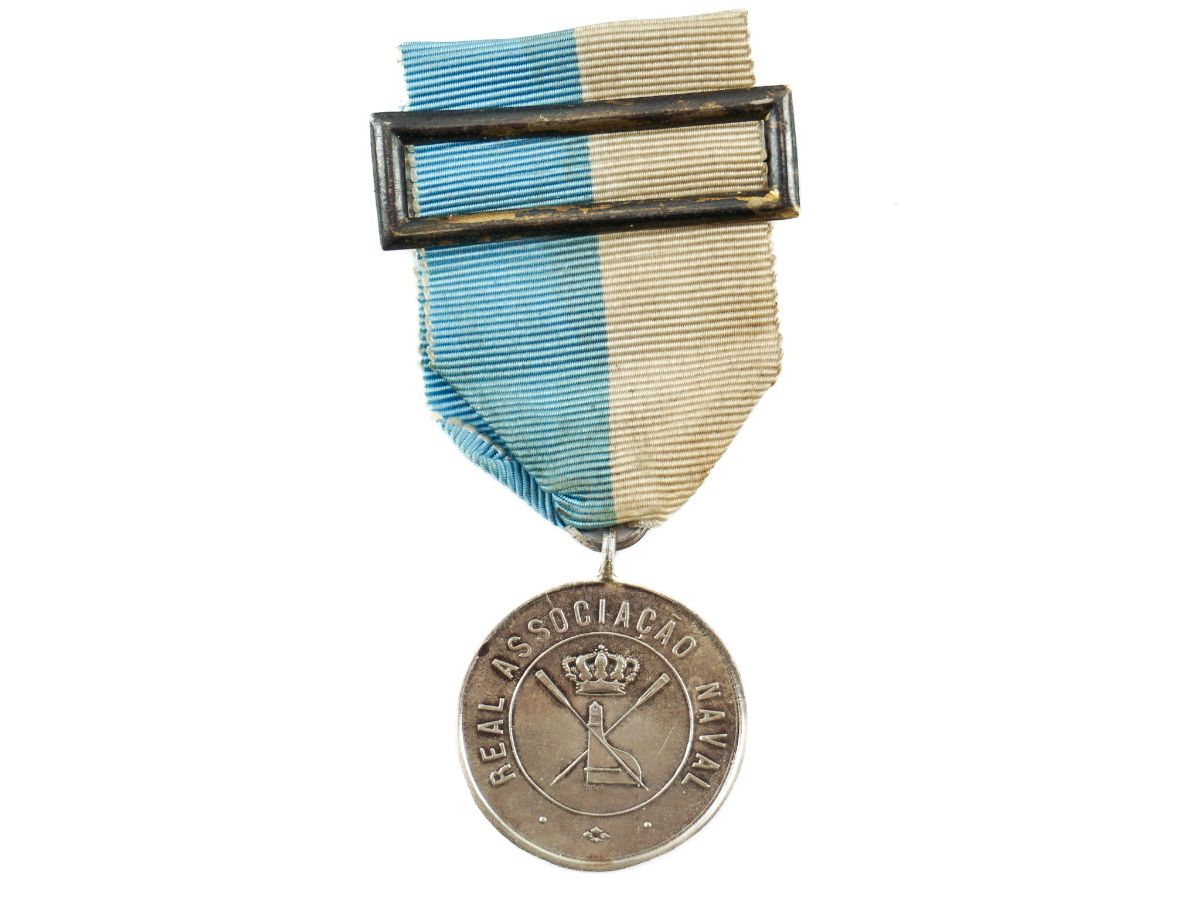 Medalha Real Associação Naval