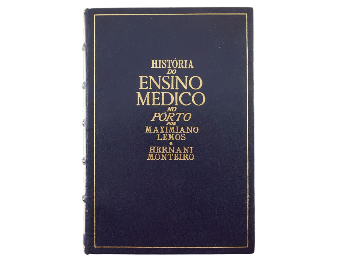 História do Ensino Médico no Pôrto